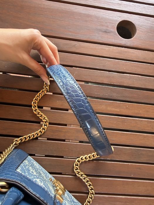 Чанта Guess нова