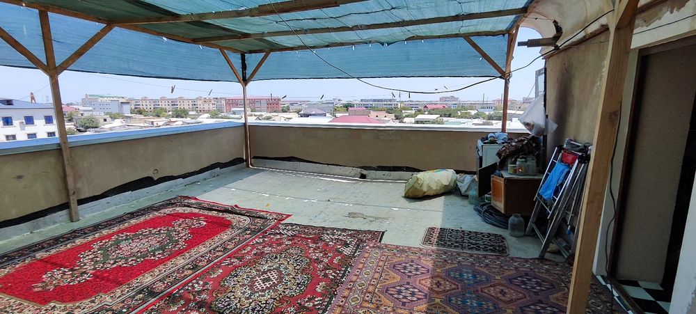 Uy sotiladi 2x 86m² +pent house