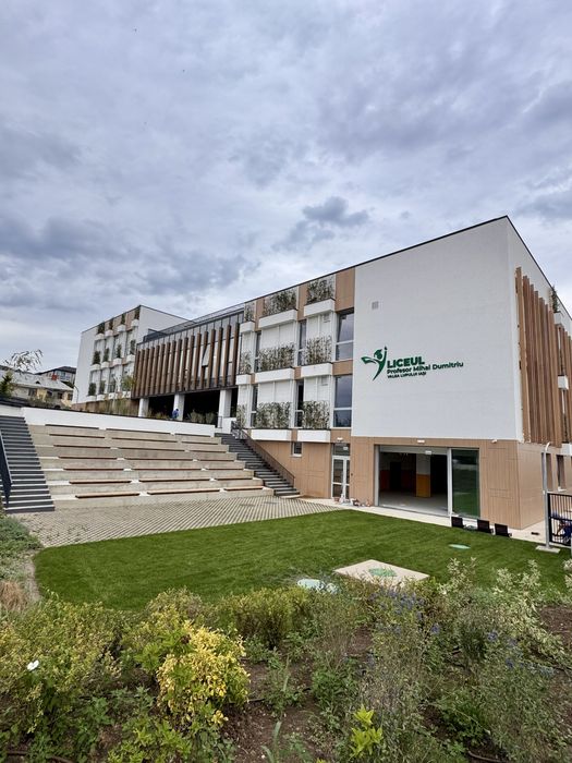 CASA 5 CAM/2 băi + Garaj zona Popas Păcurari langa Atrium Garden si noul Liceu Valea Lupului, 150mp util,