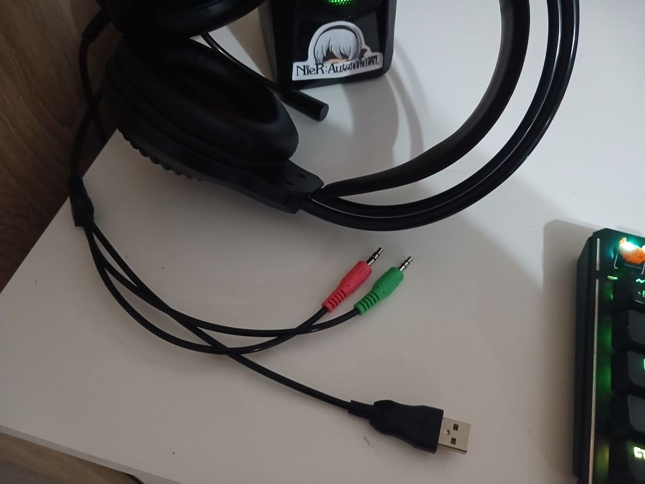 Игровые наушники