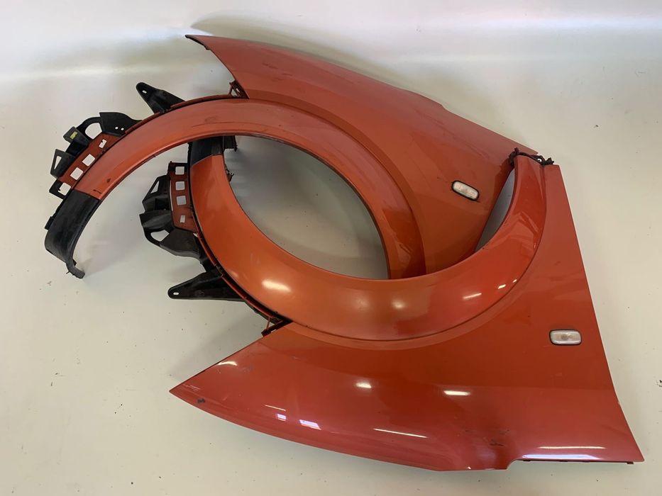 Калник калници преден капак щора Audi A2