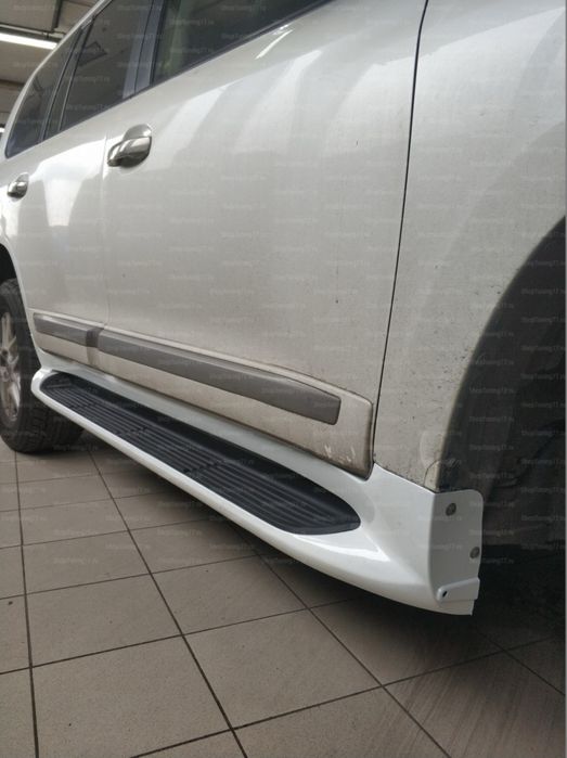 Toyota Land Cruiser 200 порог подножка