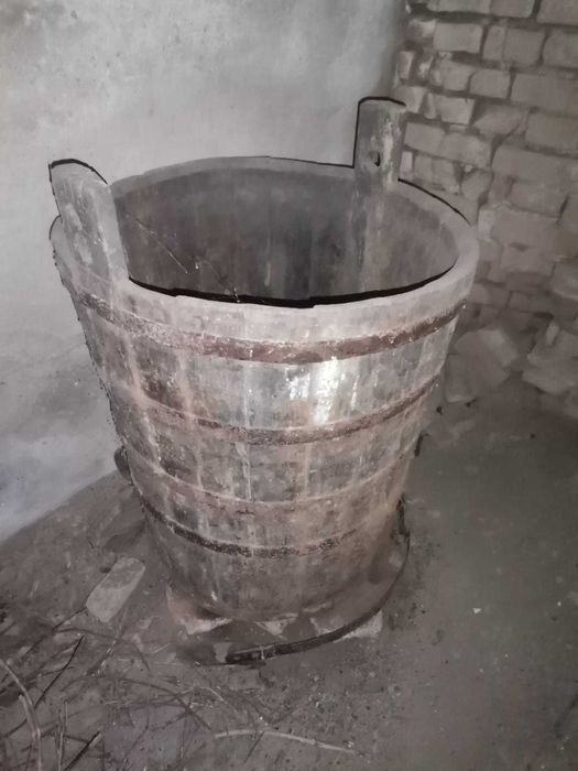 vand butoaie fosta crama