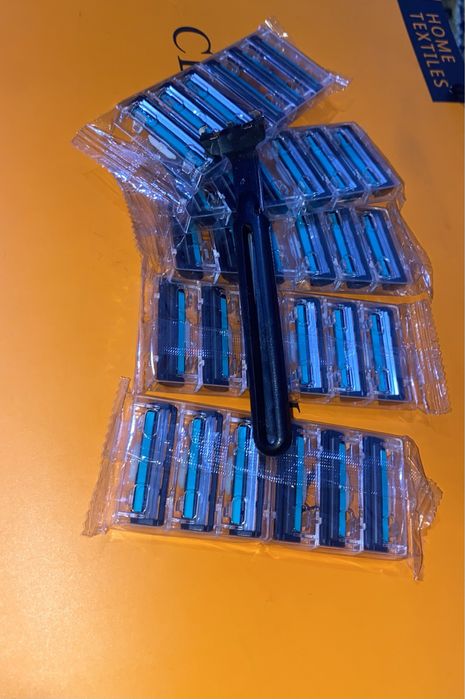 Бритва мужская новая