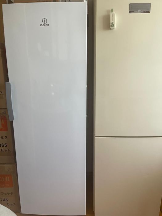 морозильная камера INDESIT