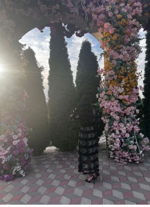 Продам нарядное платье