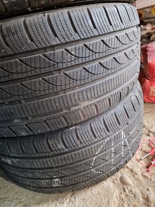 Cauciucuri 245/45 R18