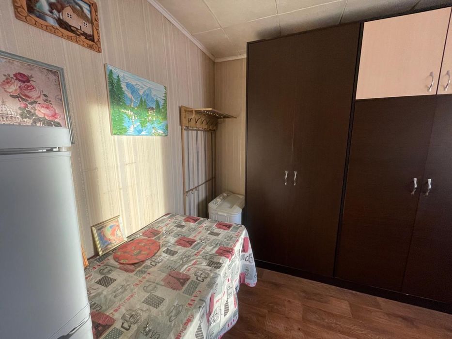 Продам комнату в общежитии.