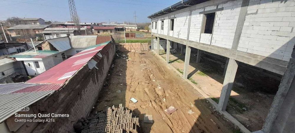 Назарбекда курилиши тугалланмаган нотурар бино сотилади. NR494/30