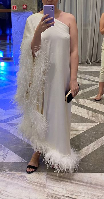 Сдам на прокат платье