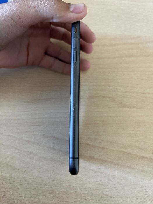 Iphone 11 84% акб