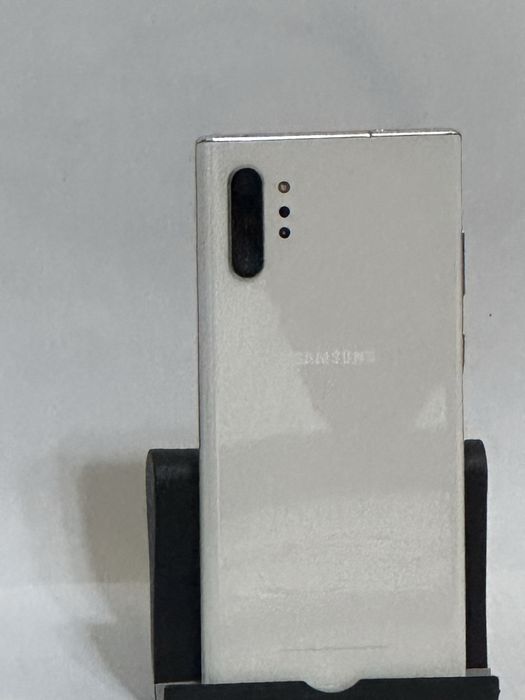 Продам оригинальный Samsung Galaxy Note 10 Plus.