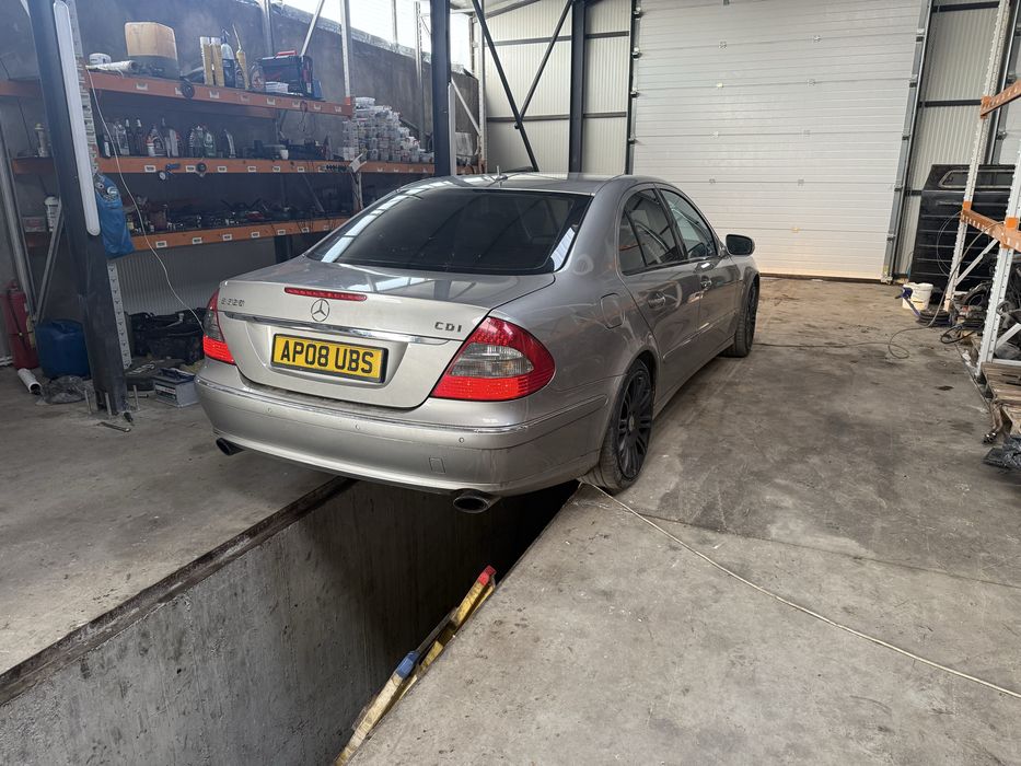 Lampa spate led stop pe frana .Facelift mercedes w211