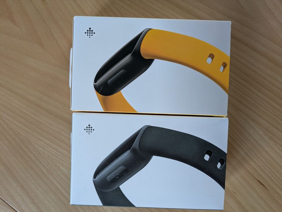 Чисто нови фитнес гривни Google Fitbit Inspire 3