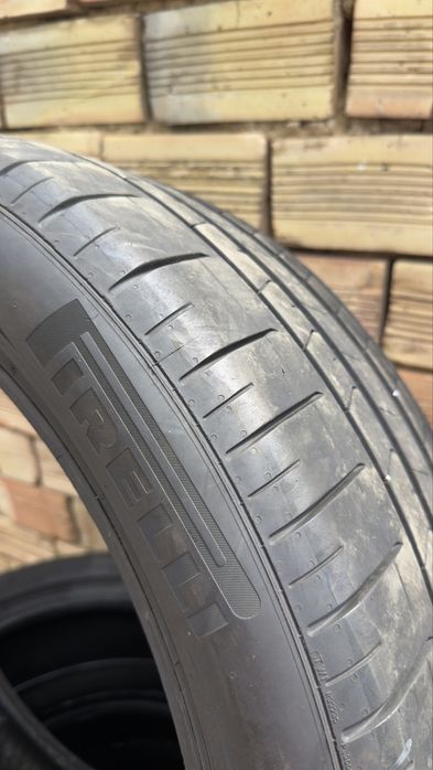 Лятна гума  285/40 R21 Pirelli P Zero