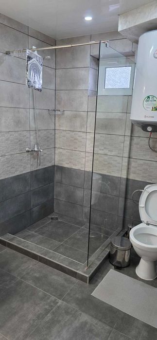 Двустаен под Колхозен пазар - Варна