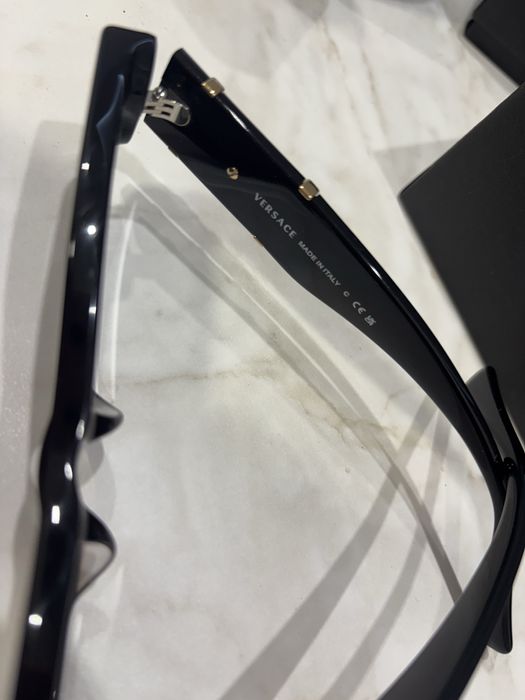 Слънчеви очила Versace