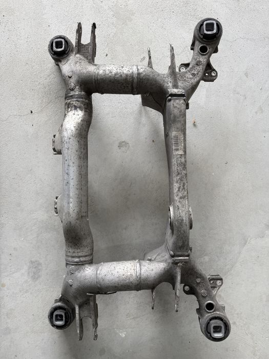 Заден мост от БМВ BMW 545i  E60/61 2005