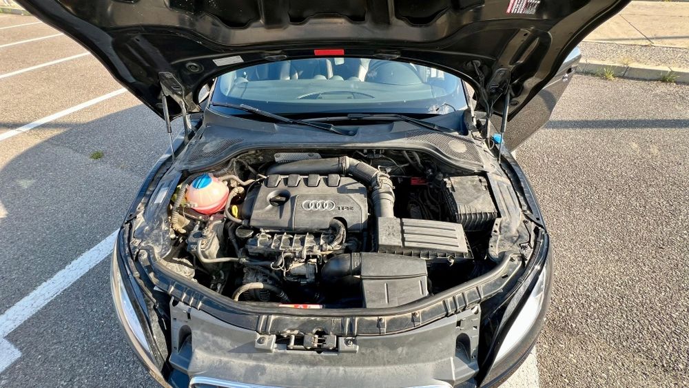 Audi TT 8J 1.8 TFSI 2010 – Navi, scaune încălzite