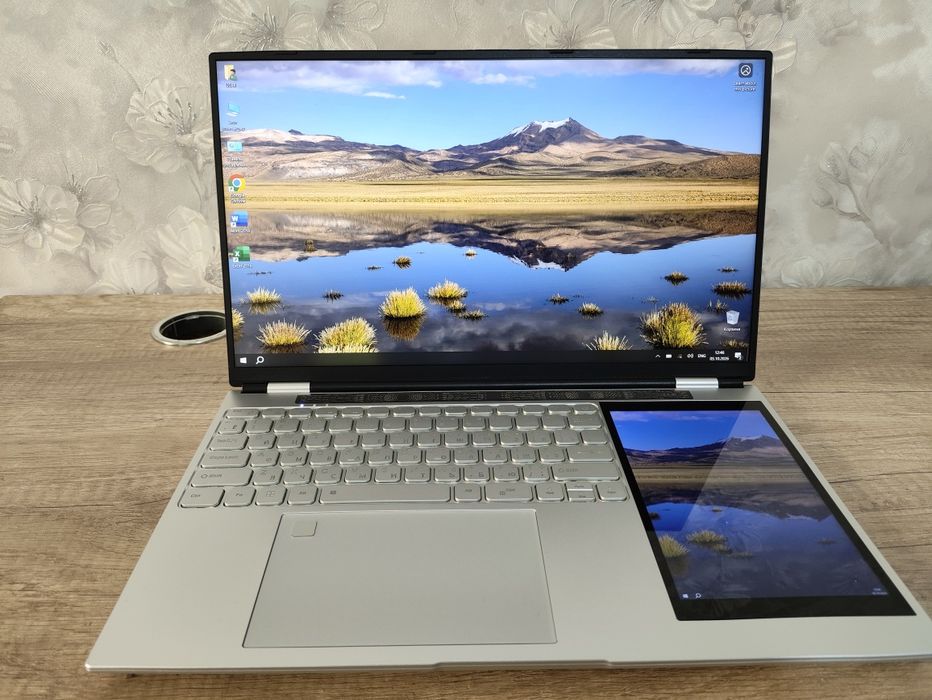 Ноутбук Zentek X1 duo