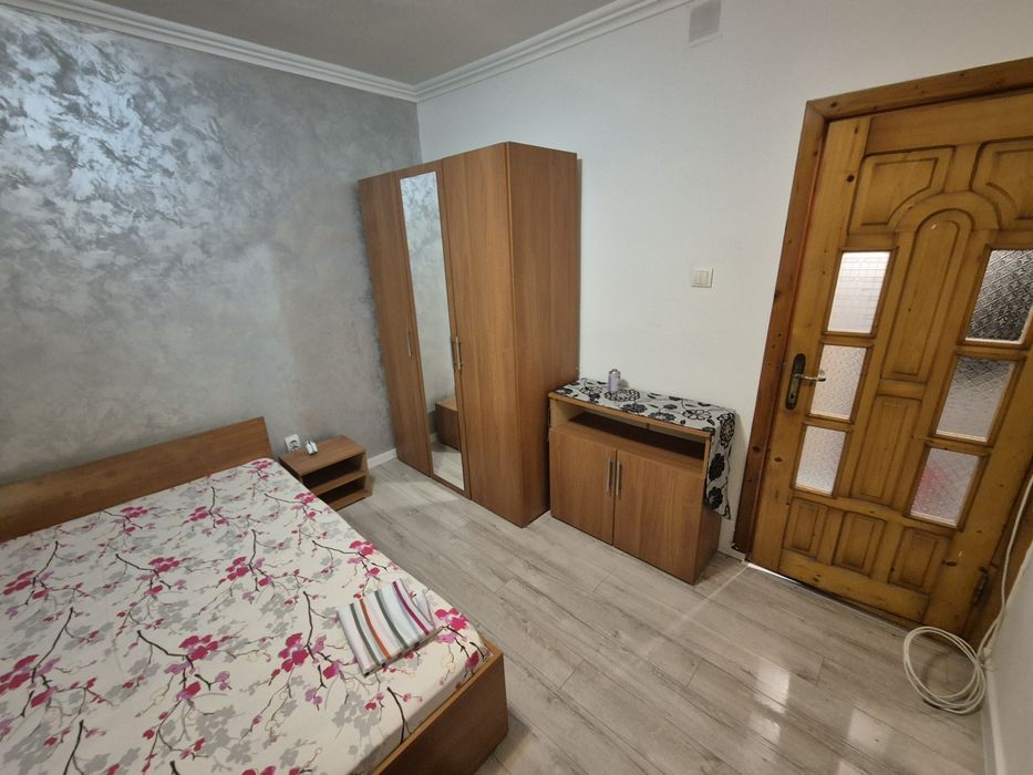 Garsoniera de inchiriat  .Bucovina, parter