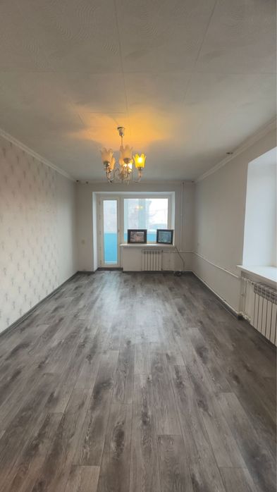 Продается 2 х комнатная квартира