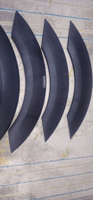 Накладки на спринтер 906кузов