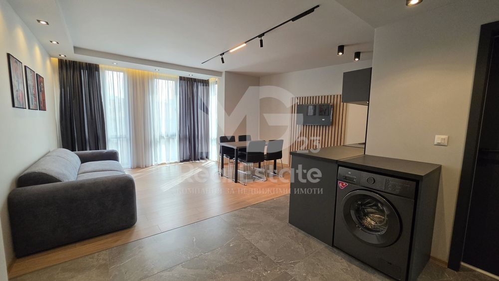 2-стаен в Пловдив-Център площ 69 цена 650