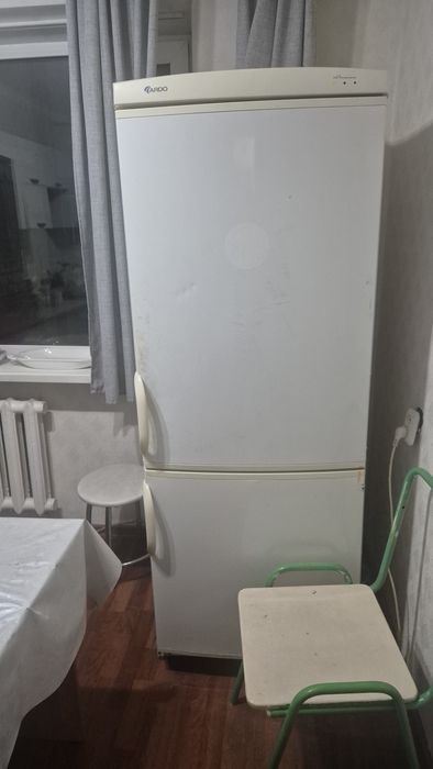 Холодильник продам