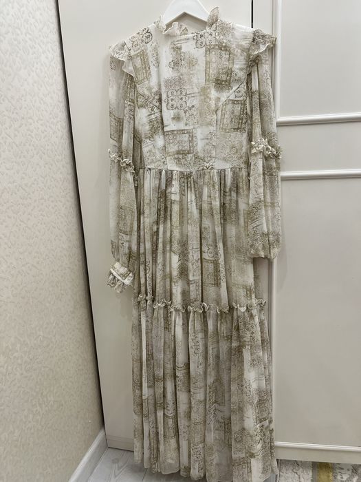 Распродаю платья