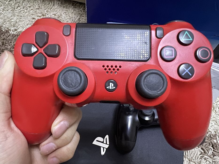 Playstation 4 Pro 1tb прошитая 16игр