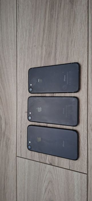 Lot de 3 Iphone 7