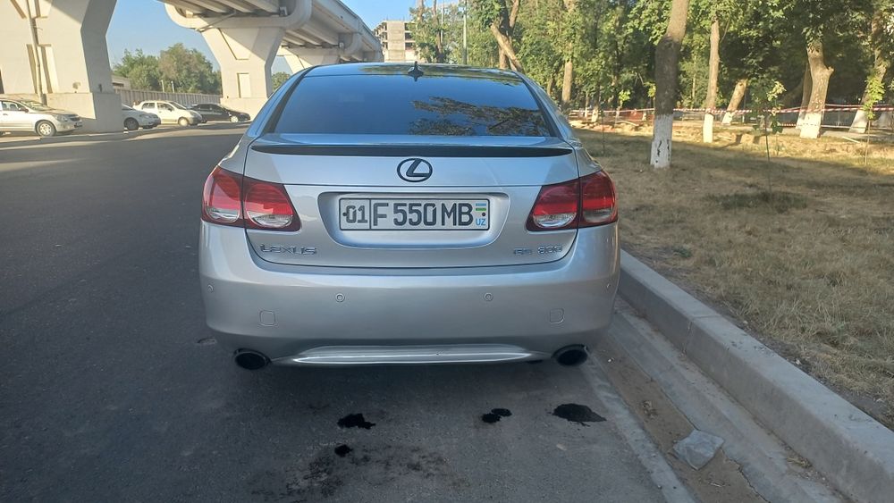 Продам лексус Gs300
