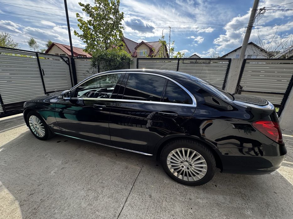 Vand Mercedes C-Class C 250d(9g tronic) 4matic Luxury Package 204cp