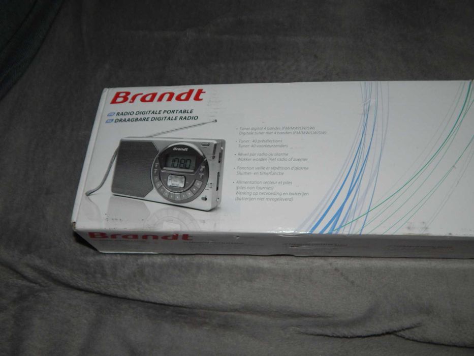 radio Brandt cu probleme , cadouri