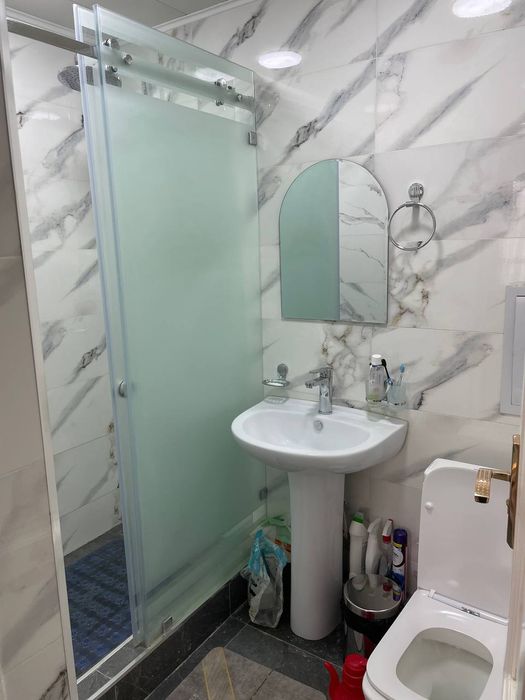 Срочно сдаётся 3-комнатная квартира в Мирзо-Улугбекском районе.