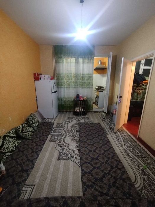 Аренда.1/2/4 Миробод рн. Куйлик-2 массив.Квартира пустой.250у.е.