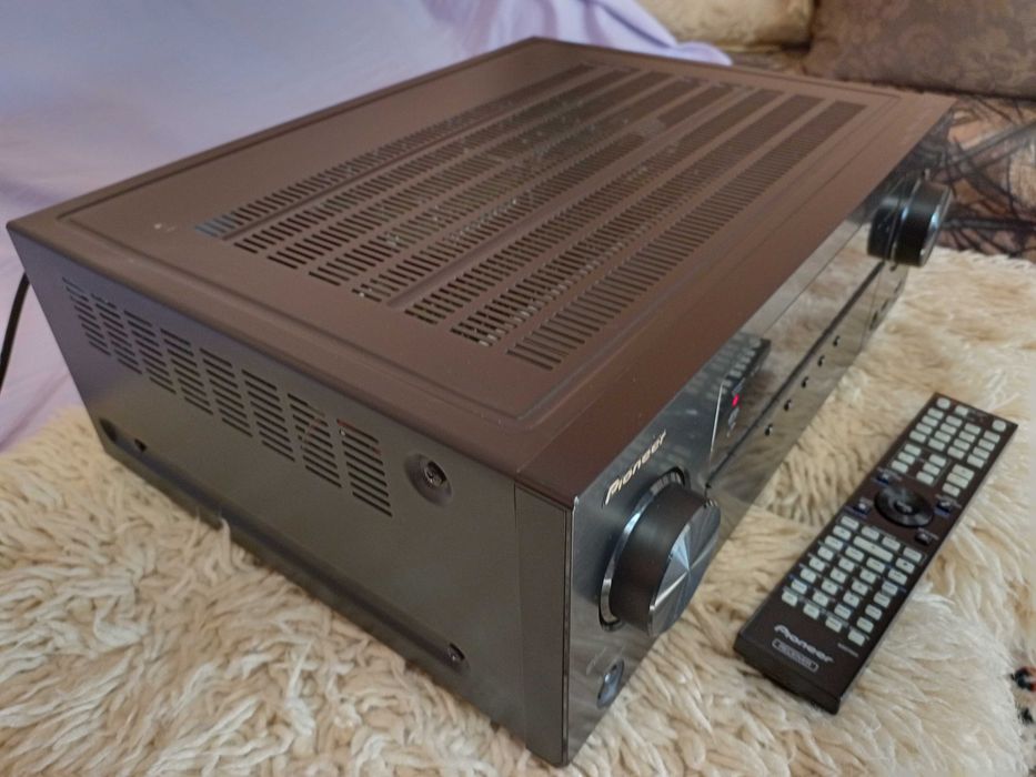Продавам ресйвър PIONEER
