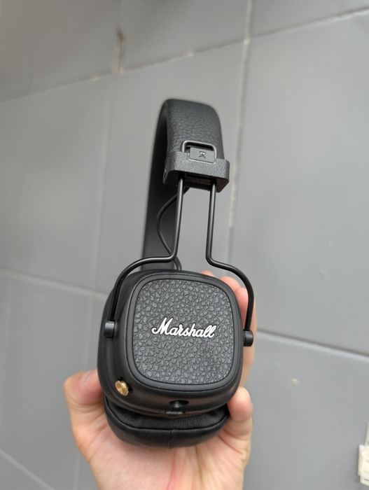 Продаю наушники Marshall Major V