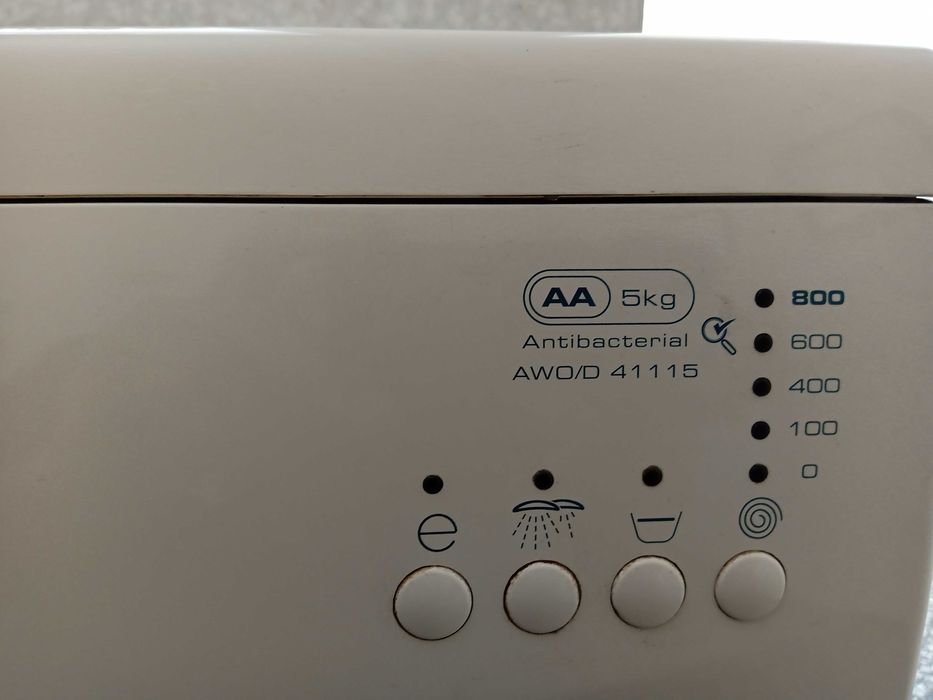 Пералня Whirlpool AWO/D 41115 на части.