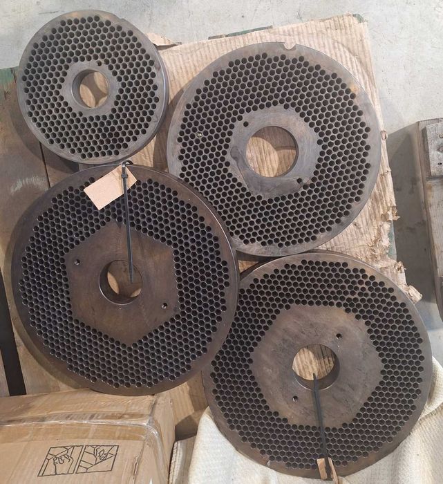 Matrite si Role Peleti