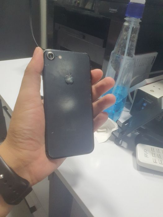 Iphone 7 sotiladi 32gb