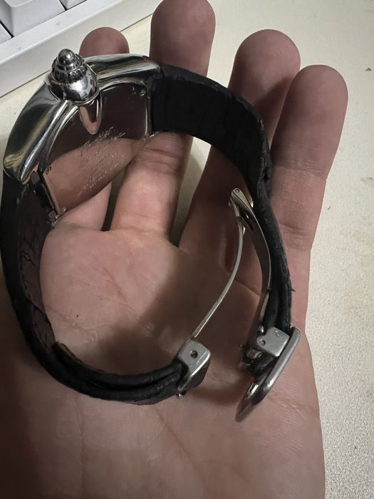 часы Cartier Roadster оригинал