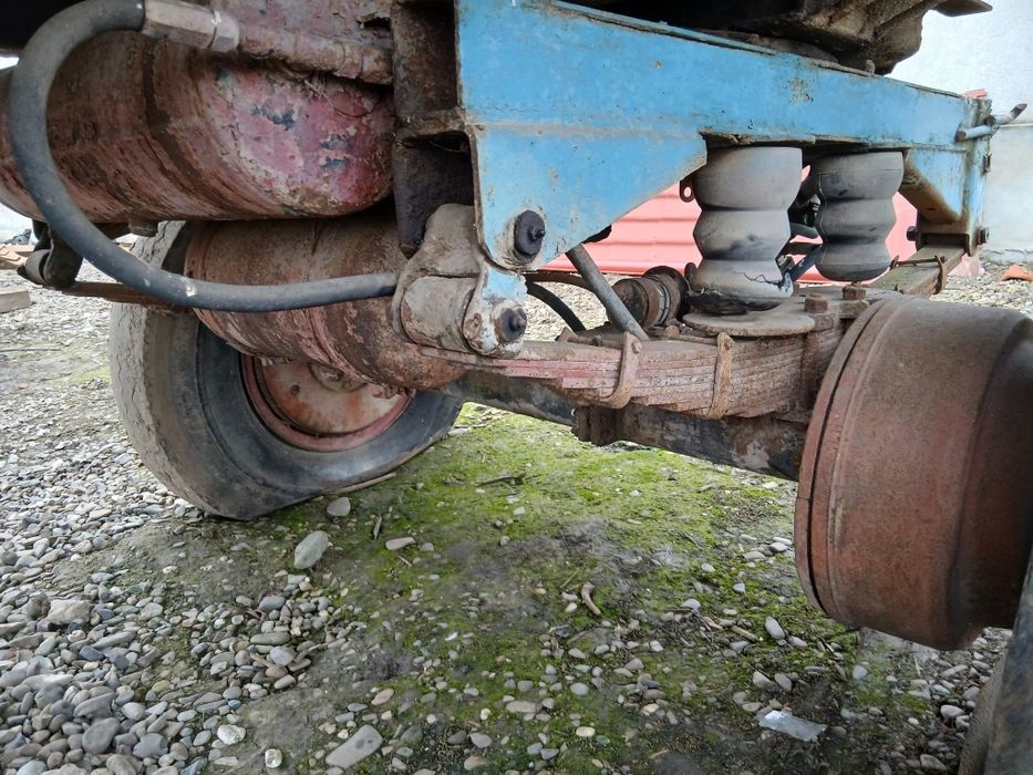 Remorca Auto 10 tone , si 8 tone basculabil