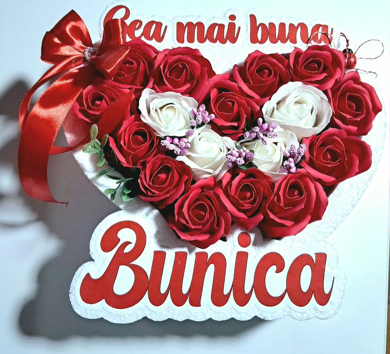 Aranjamente si Buchete de trandafiri de sapun