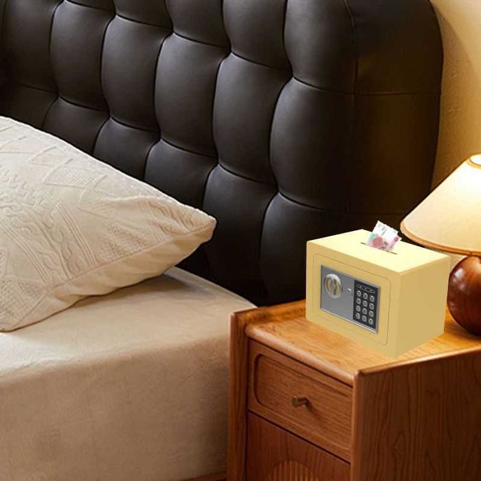 ОПТОМ доступны сейфы всех размеров — от мини до промышленных моделей