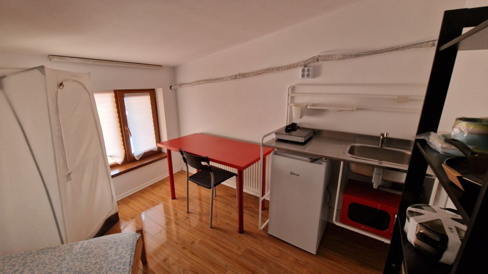 Camera tip camin, baie si chicineta proprie – utilitati incluse