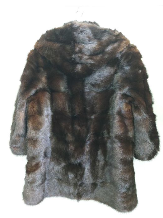 Продам норковую шубу