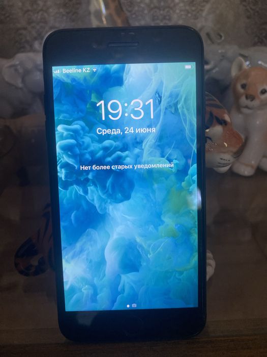 Продам айфон 7 plus