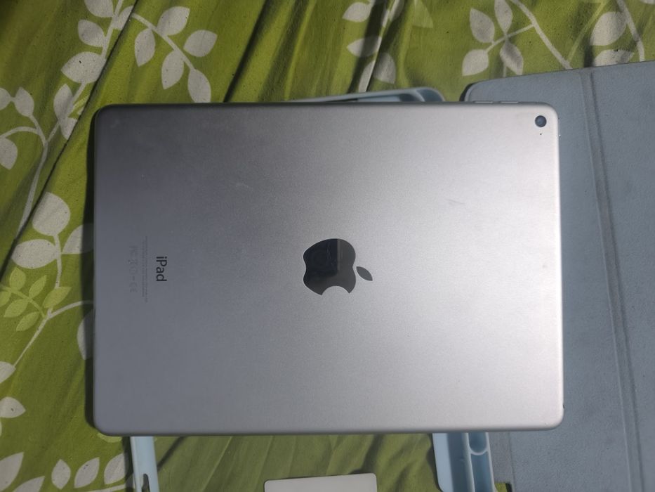 Ipad air 2 /32 g